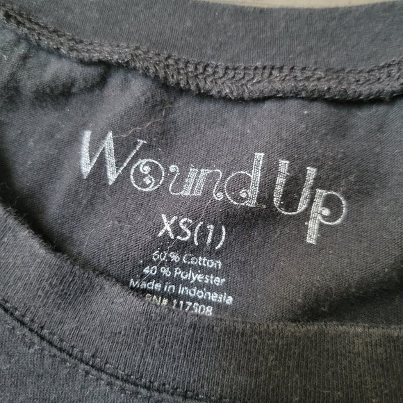 Halloween Shirt Fall Xs. Broom Hair Don't care.  Women's xs. Teen - Picture 2 of 3